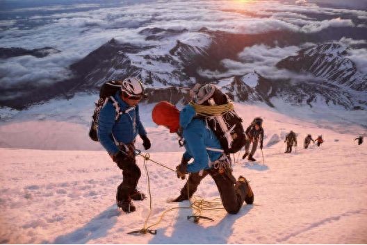 靠自己去成功下载-人生没有捷径，靠自己才不会输