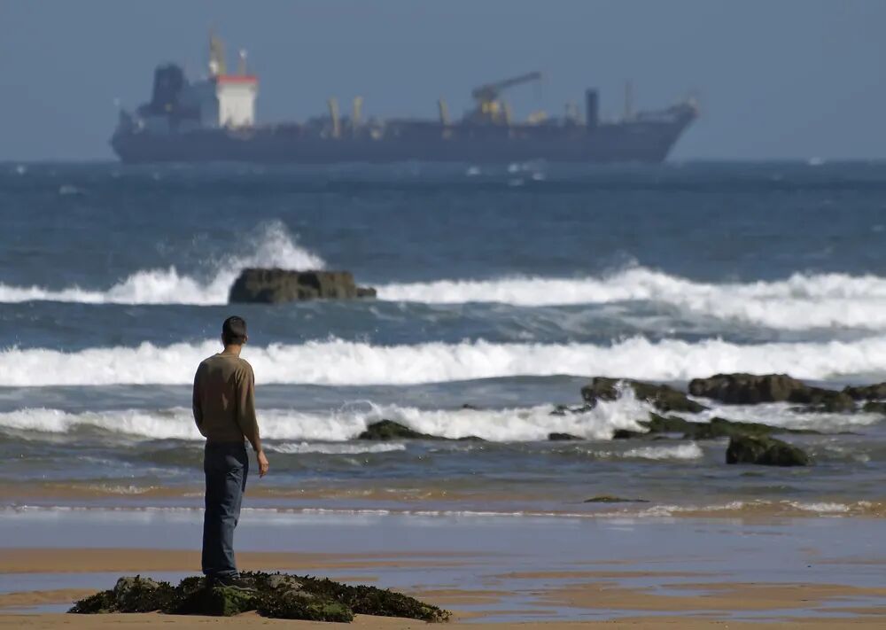 沉下心来做事_人到中年沉住气做人沉下心做事_狠狠赚钱治愈矫情