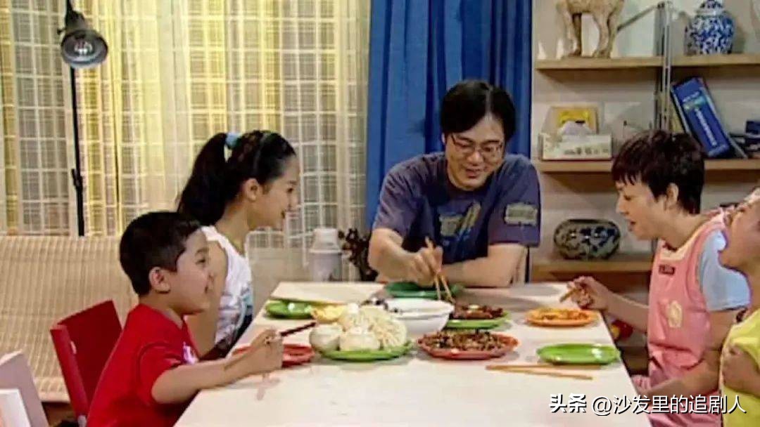 家有儿女 成长的烦恼-长大后重看《家有儿女》，才发现它根本不是喜剧